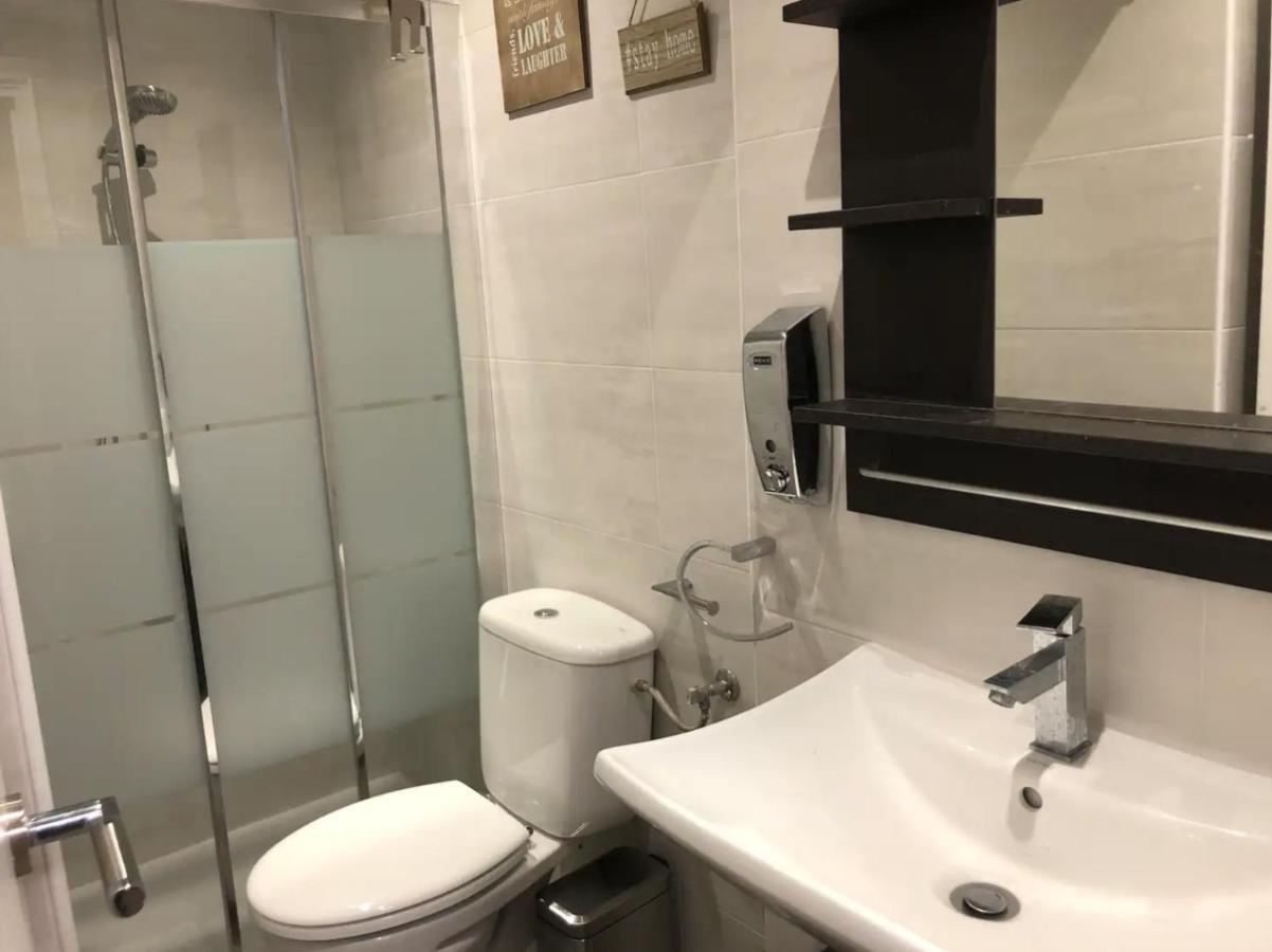 Comfortable Close To Bunkers Del Carmel! Apartment